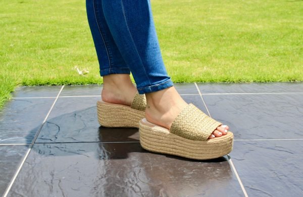 Sandalias de plataforma Beige - Imagen 3